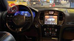 کرایسلەر 300